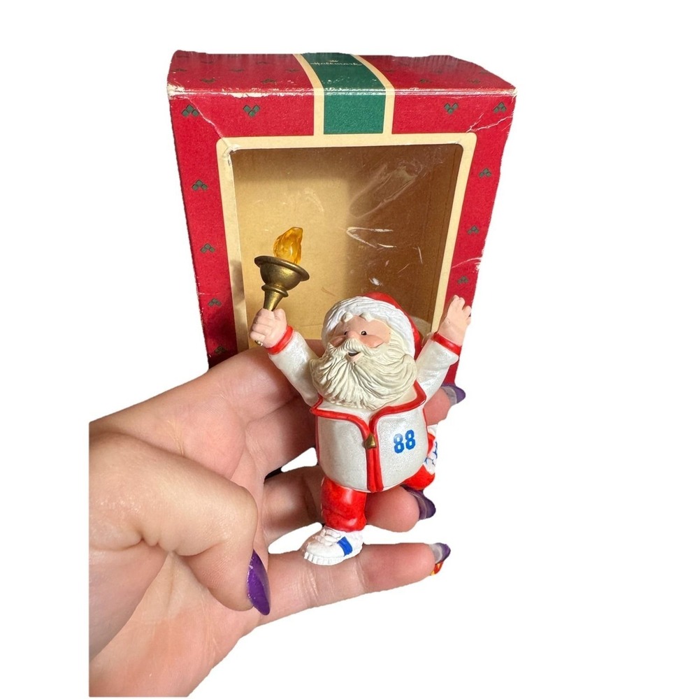 Hallmark 1988 Keepsake Ornament Go for the Gold Santa w Olympic Torch